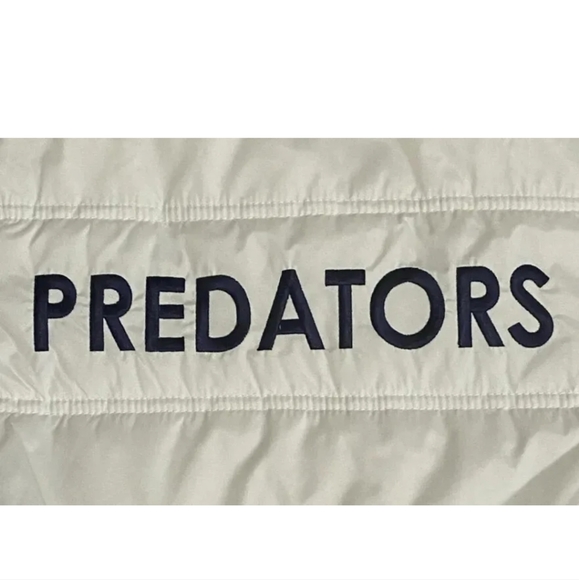 NHL NASHVILLE PREDATORS WHITE ZIP-UP PUFFY VEST  WOMEN'S NWT - Picture 3 of 6